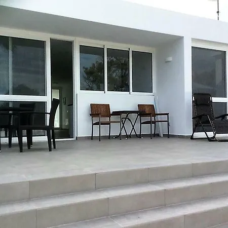 Brand New Luxury Semesterbostad